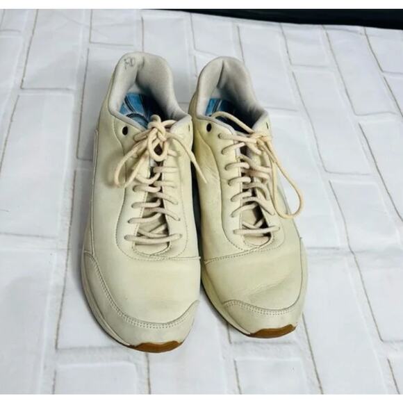 Rock-port DMX cream leather sneakers size 8.5 - Picture 2 of 9